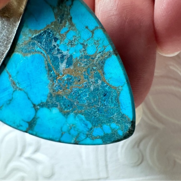 Elegant Howlite Pendant Large Blue Dyed Topaz Accents Polished Stone Silver Tone - Picture 2 of 10